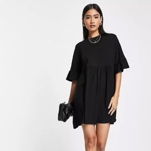 ASOS oversized frill sleeve smock dress 🖤